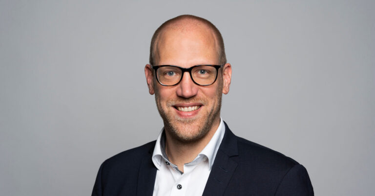 Rat der Stadt Kamp-Lintfort wählt Benedikt Winzen zum neuen Beigeordneten